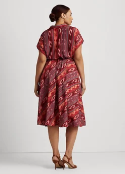 Robe Ceinturée En Crêpe Rayé Géo 8 Robe Ceinturée En Crêpe Rayé Géo -LOLY Femme Vetements Magasin s7 1483539 alternate3