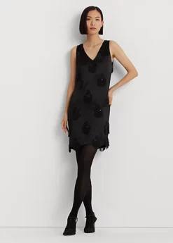 Robe Droite Perlée Sans Manches En Satin